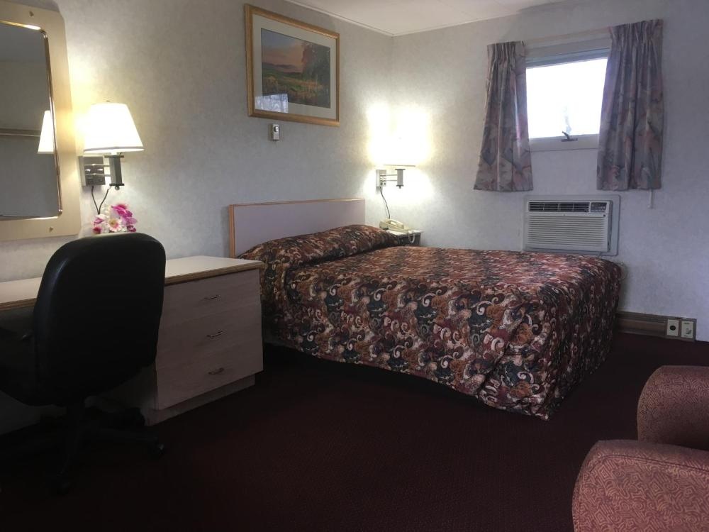 Room image 3
