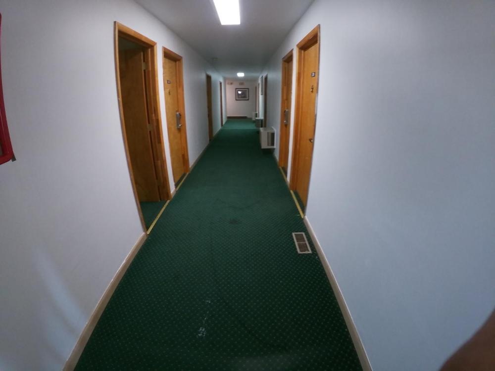 Room image 4