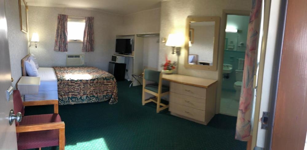 Queen Room