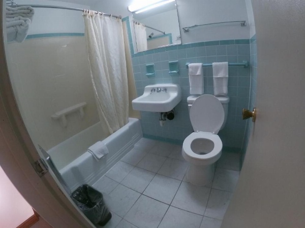 Budget Inn Clearfield PA image 11