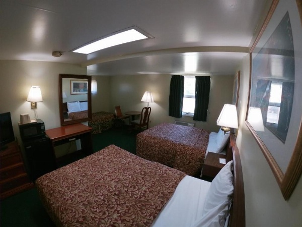 Budget Inn Clearfield PA image 21